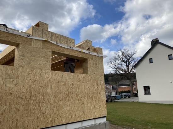 Construction d'une mini maison ossature bois
